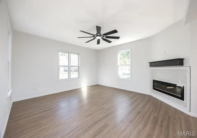 Photo 3 of Single family home for sale at 746 Maple St, Collinsville, IL 62234 | MLS# MIS26068325 | Listing updated on 2026-10-26