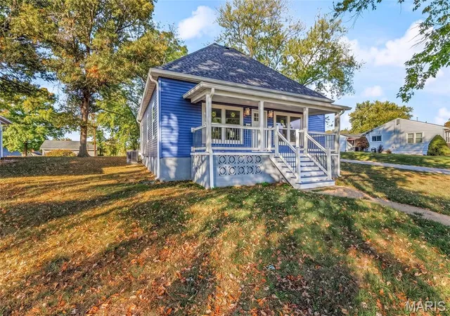 Photo 1 of Single family home for sale at 727 Moore St, Festus, MO 63028 | MLS# MIS26068341 | Listing updated on 2026-10-30