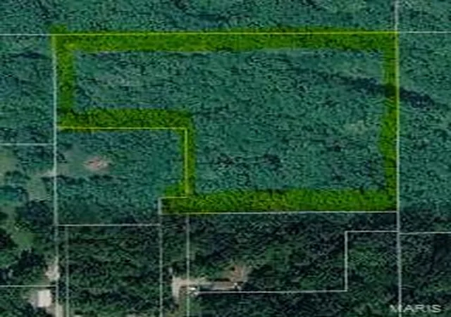 Photo 1 of Land for sale at 2299 Parksville Ln, Staunton, IL 62088 | MLS# MIS26068352 | Listing updated on 2026-10-26