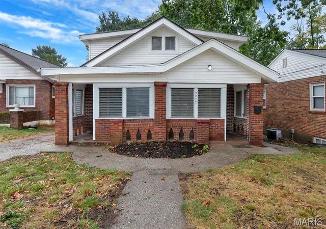 Single family home for sale at 9022 Midland Blvd, Saint Louis, MO 63114 | MLS# MIS26068377