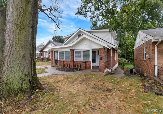 Photo 1 of Single family home for sale at 9022 Midland Blvd, Saint Louis, MO 63114 | MLS# MIS26068377 | Listing updated on 2026-10-27