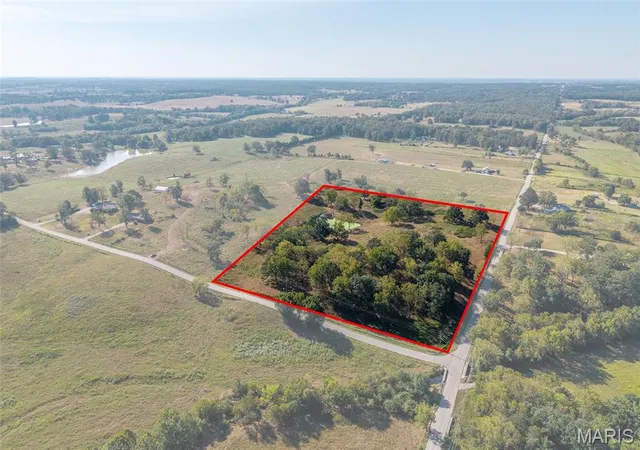 Land for sale at Tbd Tract 1 Equestrian, Lebanon, MO 65536 | MLS# MIS26068385