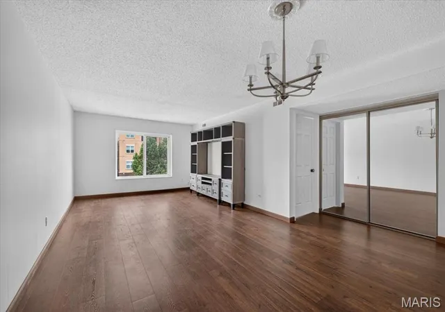 Listing Photo 1 - Condo for sale in building located at 942 Guelbreth Ln, St. Louis, MO 63141 - Unit #300