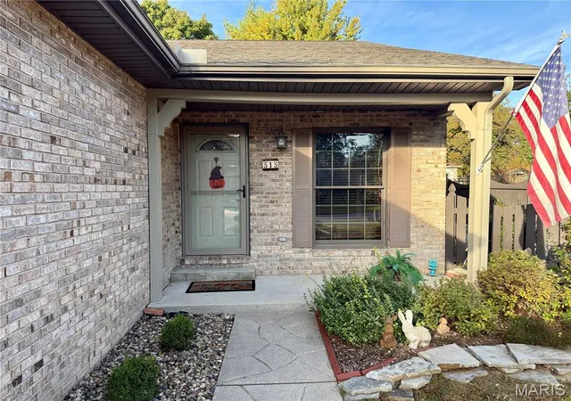 Photo 1 of House for sale at 313 Hickory Bnd, Belleville, IL 62223 | MLS# MIS26068410 | Listing updated on 2026-10-29