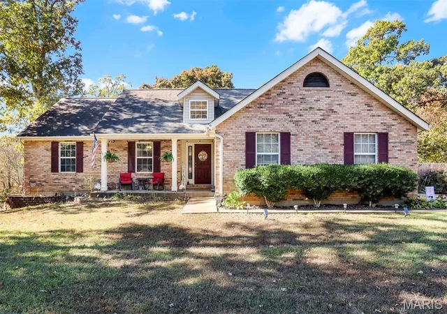 Photo 1 of Single family home for sale at 13029 Mammoth Rd, De Soto, MO 63020 | MLS# MIS26068411 | Listing updated on 2026-10-29