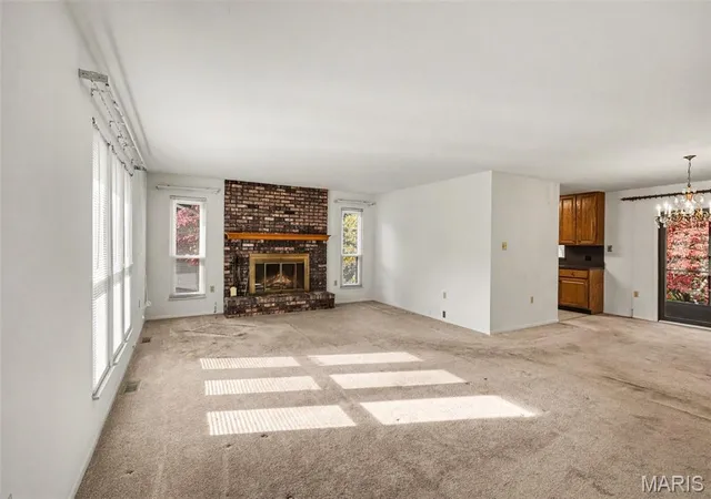 Photo 4 of Single family home for sale at 20 Windswept Dr, Arnold, MO 63010 | MLS# MIS26068448 | Listing updated on 2026-10-30