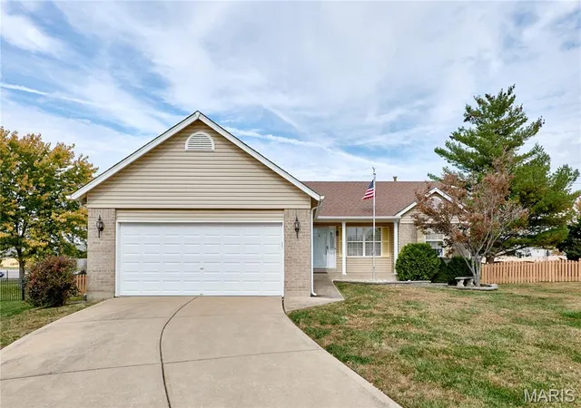 Single family home for sale at 25 Tinsmith Ct, O Fallon, MO 63366 | MLS# MIS26068456