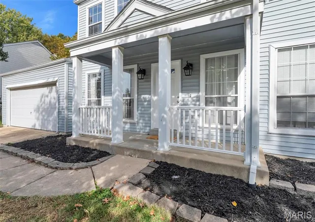Photo 2 of Single family home for sale at 329 Pheasant Point Blvd, O Fallon, MO 63368 | MLS# MIS26068464 | Listing updated on 2026-10-28