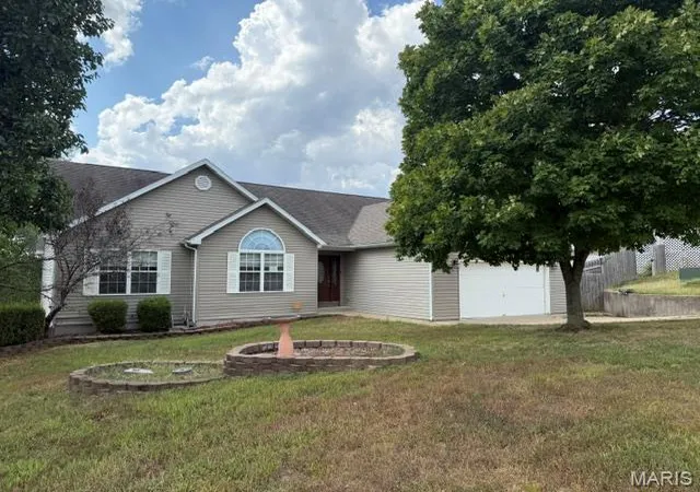 Photo 1 of Single family home for sale at 20274 Hyatt Ln, Saint Robert, MO 65584 | MLS# MIS26068492 | Listing updated on 2026-10-26