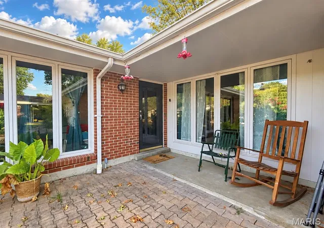 Photo 3 of Single family home for sale at 2733 Plymouth Dr, Mount Sterling, MO 65062 | MLS# MIS26068506 | Listing updated on 2026-10-26