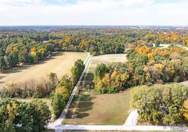 Photo 2 of Land for sale at 20771 Oak Rest Rd, Brighton, IL 62012 | MLS# MIS26068524 | Listing updated on 2026-10-28