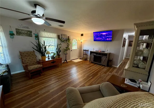Photo 1 of Single family home for sale at 12850 Saverton Dr, Saverton, MO 63467 | MLS# MIS26068535 | Listing updated on 2026-10-28
