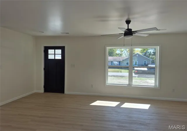 Photo 4 of Single family home for sale at 136 Virginia St, Bethalto, IL 62010 | MLS# MIS26068577 | Listing updated on 2026-10-31
