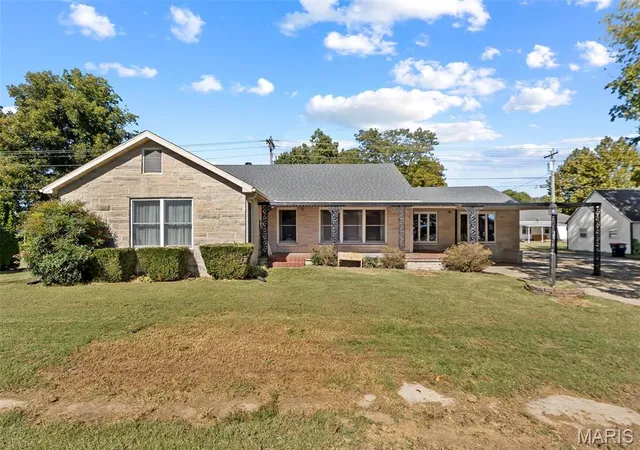 Photo 1 of Single family home for sale at 501 W Sturdivant St, Advance, MO 63730 | MLS# MIS26068599 | Listing updated on 2026-10-26