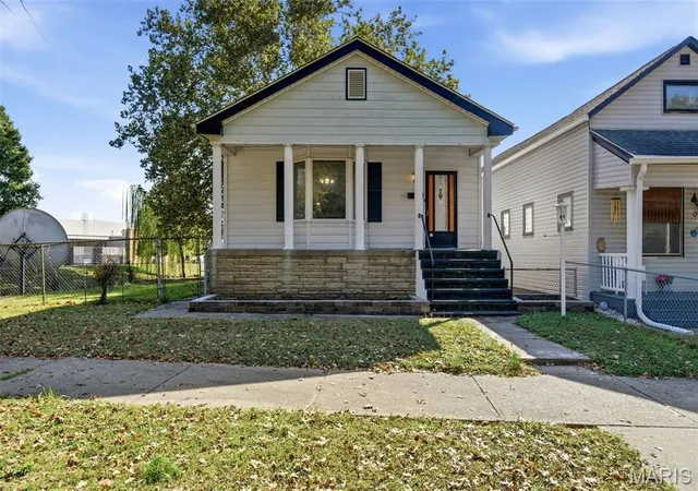Single family home for sale at 7400 S Grand Ave, Saint Louis, MO 63111 | MLS# MIS26068609