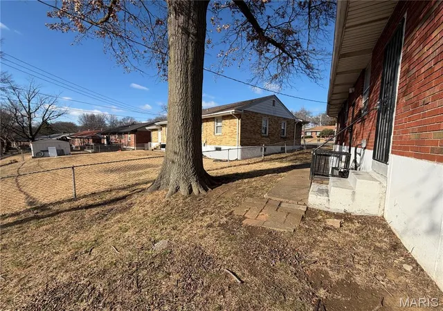 Photo 3 of Single family home for sale at 1110 Jennings Sta Rd, Saint Louis, MO 63137 | MLS# MIS26068617 | Listing updated on 2026-10-27
