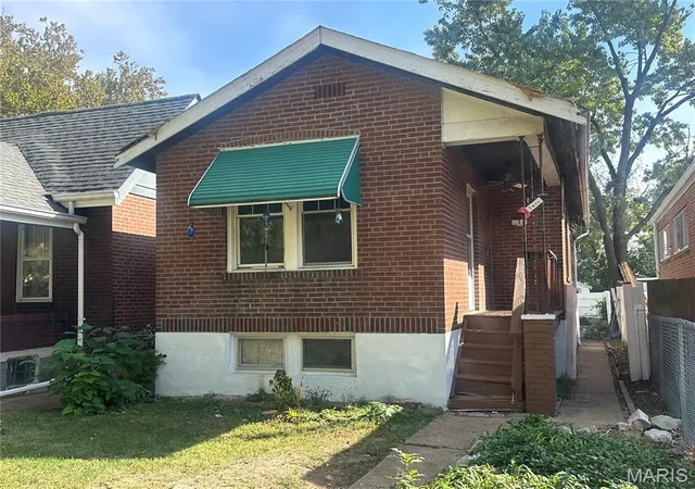 Single family home for sale at 7410 S Grand Ave, Saint Louis, MO 63111 | MLS# MIS26068619