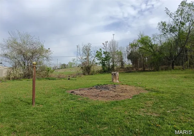 Photo 4 of Single family home for sale at 301 E 2nd Street, Annapolis, MO 63620 | MLS# MIS26068624 | Listing updated on 2026-10-27