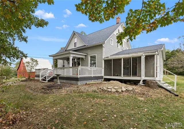 Photo 2 of Single family home for sale at 7719 Legion Dr, Edwardsville, IL 62025 | MLS# MIS26068641 | Listing updated on 2026-10-28