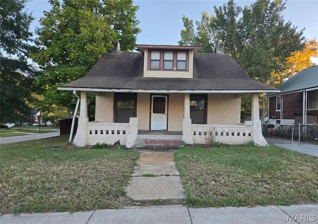 Single family home for sale at 7700 W Ranken Ave, Saint Louis, MO 63117 | MLS# MIS26068653