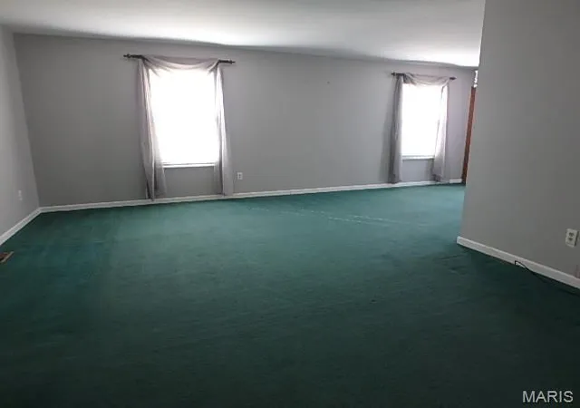 Photo 1 of Single family home for sale at 8 Roland Ln, Saint Peters, MO 63376 | MLS# MIS26068659 | Listing updated on 2026-10-27