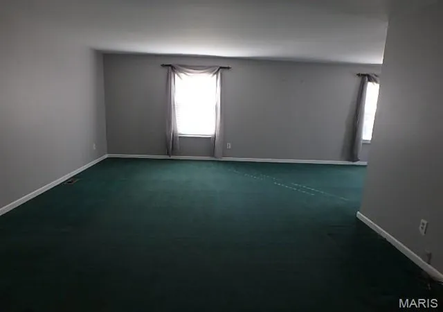 Photo 2 of Single family home for sale at 8 Roland Ln, Saint Peters, MO 63376 | MLS# MIS26068659 | Listing updated on 2026-10-27