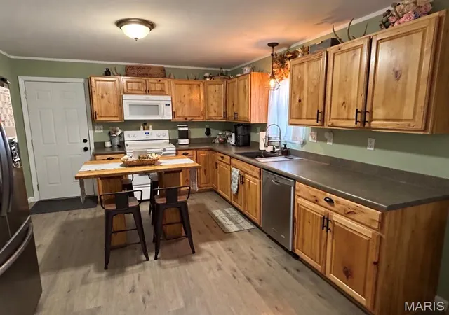 Photo 3 of Single family home for sale at 1003 Hamilton St, Union, MO 63084 | MLS# MIS26068661 | Listing updated on 2026-10-28