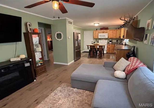 Photo 4 of Single family home for sale at 1003 Hamilton St, Union, MO 63084 | MLS# MIS26068661 | Listing updated on 2026-10-28