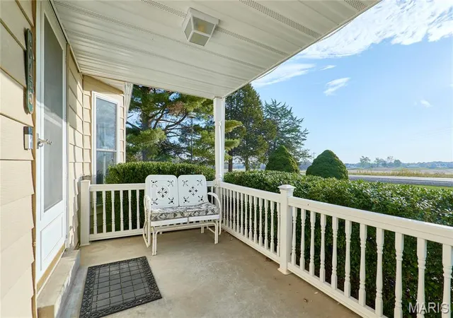 Photo 2 of Single family home for sale at 645 Quarry Rd, Silex, MO 63377 | MLS# MIS26068677 | Listing updated on 2026-10-30