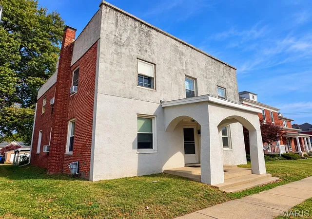Photo 3 of Multi family home for sale at 1413 9th Street, Highland, IL 62249 | MLS# MIS26068695 | Listing updated on 2026-10-28