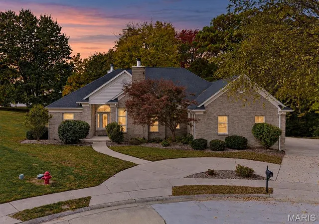 Single family home for sale at 8 Jason Ct, Edwardsville, IL 62025 | MLS# MIS26068696