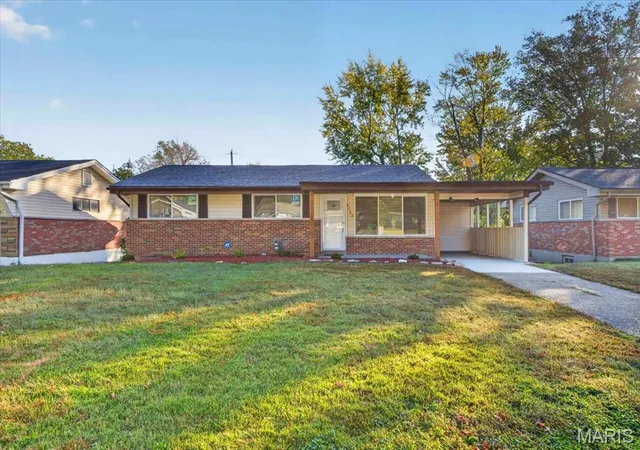 Single family home for sale at 9742 Wendell Dr, Saint Louis, MO 63136 | MLS# MIS26068697