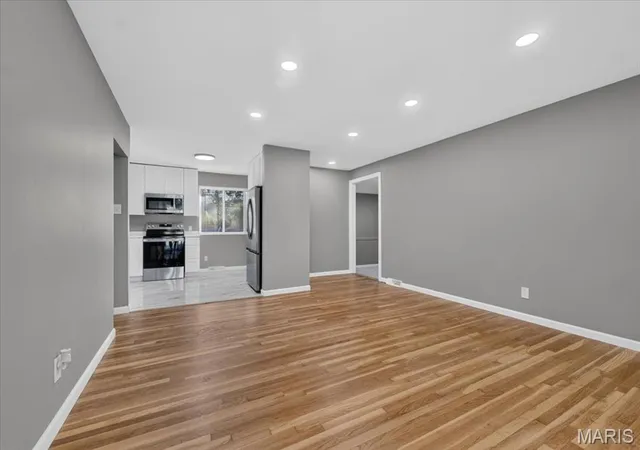 Photo 4 of Single family home for sale at 9742 Wendell Dr, Saint Louis, MO 63136 | MLS# MIS26068697 | Listing updated on 2026-10-26