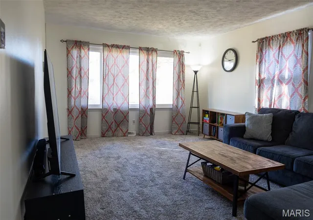 Photo 4 of Single family home for sale at 1321 North 16th St, Murphysboro, IL 62966 | MLS# MIS26068701 | Listing updated on 2026-10-29