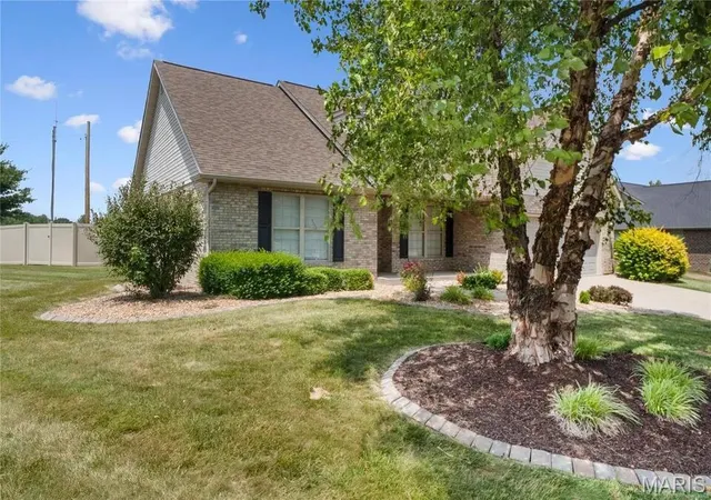 Photo 1 of Single family home for sale at 6705 Augies Way Pl, Millstadt, IL 62260 | MLS# MIS26068706 | Listing updated on 2026-10-27