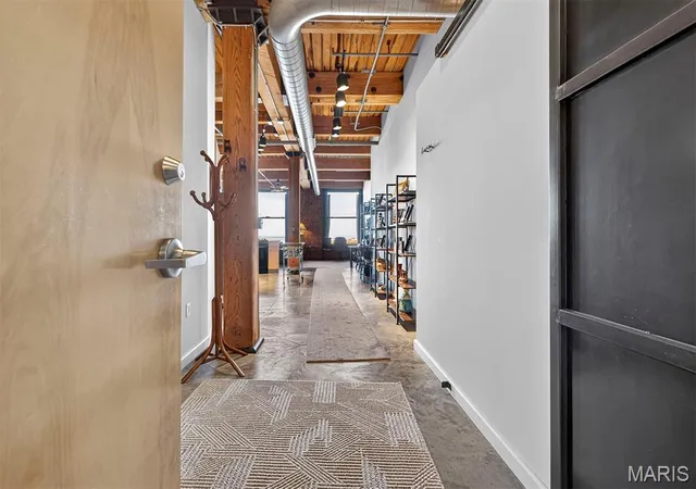 Photo 2 of Condo for sale at 901 Washington Ave #510, Saint Louis, MO 63101 | MLS# MIS26068712 | Listing updated on 2026-10-27