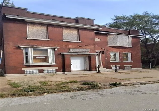 Photo 1 of Multi family home for sale at 3524 3526 N 14th Street, Saint Louis, MO 63107 | MLS# MIS26068742 | Listing updated on 2026-10-27