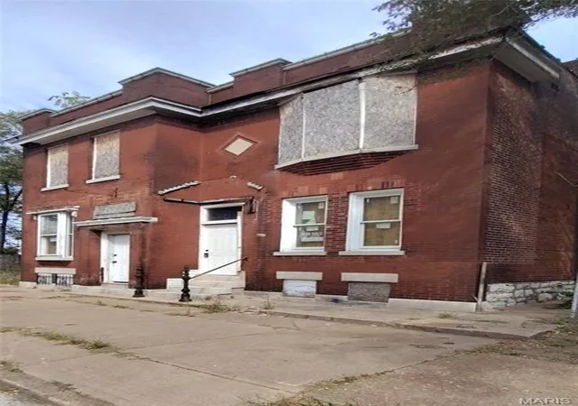 Photo 3 of Multi family home for sale at 3524 3526 N 14th Street, Saint Louis, MO 63107 | MLS# MIS26068742 | Listing updated on 2026-10-27