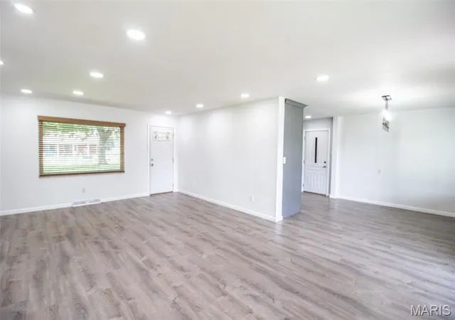 Photo 4 of Single family home for sale at 3309 Lydia Ln, Granite City, IL 62040 | MLS# MIS26068752 | Listing updated on 2026-10-27