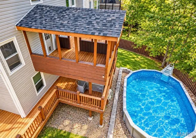 Photo 1 of Single family home for sale at 1529 Strawberry Glen Ct, Ballwin, MO 63021 | MLS# MIS26068790 | Listing updated on 2026-10-28
