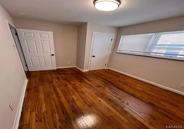 Photo 4 of Single family home for sale at 5333 Von Phul St, Saint Louis, MO 63107 | MLS# MIS26068803 | Listing updated on 2026-10-30