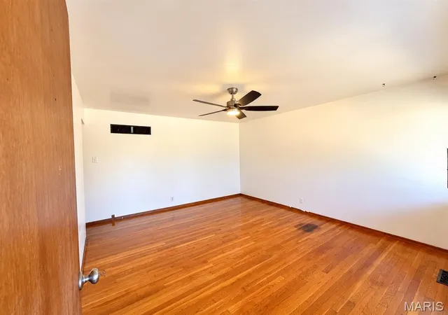 Photo 3 of Single family home for sale at 10916 Arctic Dr, Saint Louis, MO 63123 | MLS# MIS26068815 | Listing updated on 2026-10-28