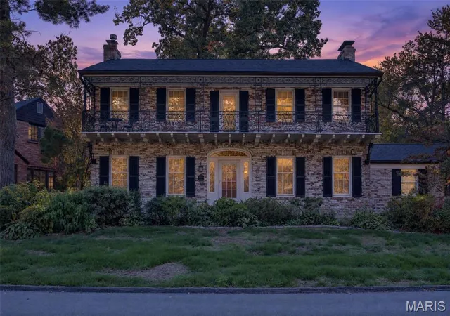 Photo 1 of Single family home for sale at 7284 Winchester Dr, Saint Louis, MO 63121 | MLS# MIS26068832 | Listing updated on 2026-10-28