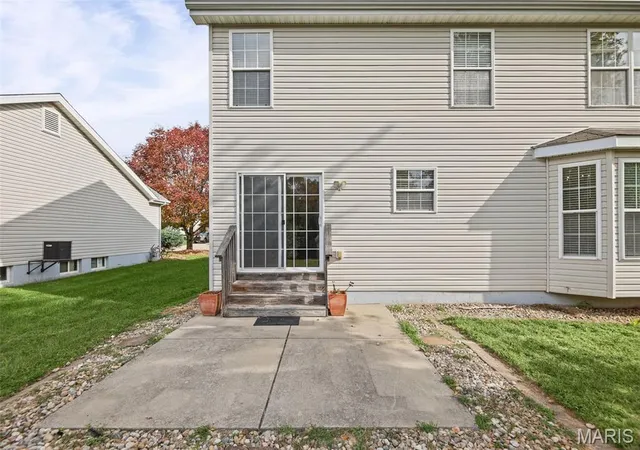 Photo 4 of Single family home for sale at 2808 Smokehouse Way, Belleville, IL 62221 | MLS# MIS26068836 | Listing updated on 2026-10-28