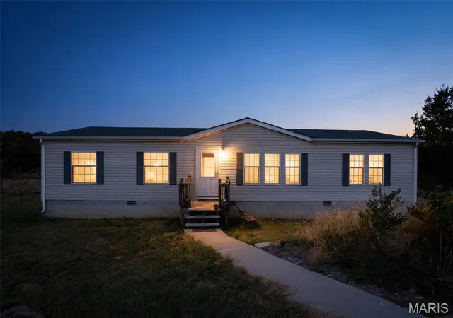 Photo 1 of Sale Pending at 4700 Tillman Trl, Farmington, MO 63640 | MLS# MIS26068837 | Listing updated on 2026-10-29