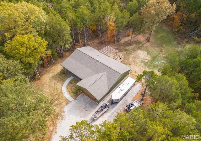 Photo 3 of Single family home for sale at 382 Woodsorrel Dr, Hillsboro, MO 63050 | MLS# MIS26068906 | Listing updated on 2026-10-30