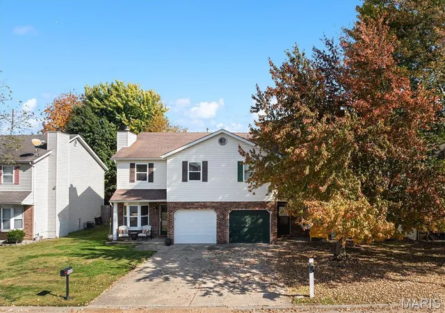 Photo 1 of Townhouse for sale at 1628 Progress Ln, Belleville, IL 62221 | MLS# MIS26068907 | Listing updated on 2026-10-29