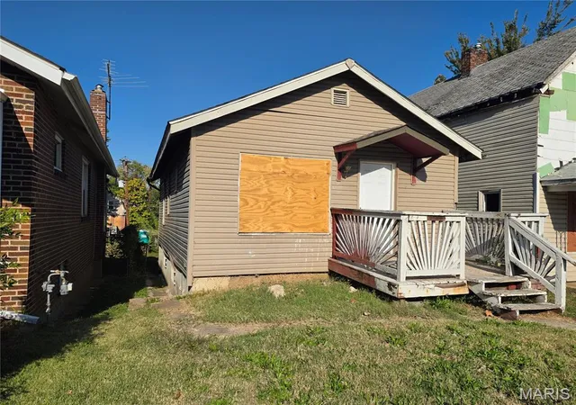Photo 1 of Single family home for sale at 5917 Harney Ave, Saint Louis, MO 63136 | MLS# MIS26068919 | Listing updated on 2026-10-28