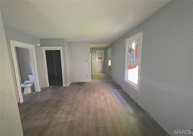 Photo 2 of Single family home for sale at 5917 Harney Ave, Saint Louis, MO 63136 | MLS# MIS26068919 | Listing updated on 2026-10-28