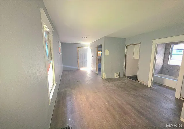 Photo 3 of Single family home for sale at 5917 Harney Ave, Saint Louis, MO 63136 | MLS# MIS26068919 | Listing updated on 2026-10-28